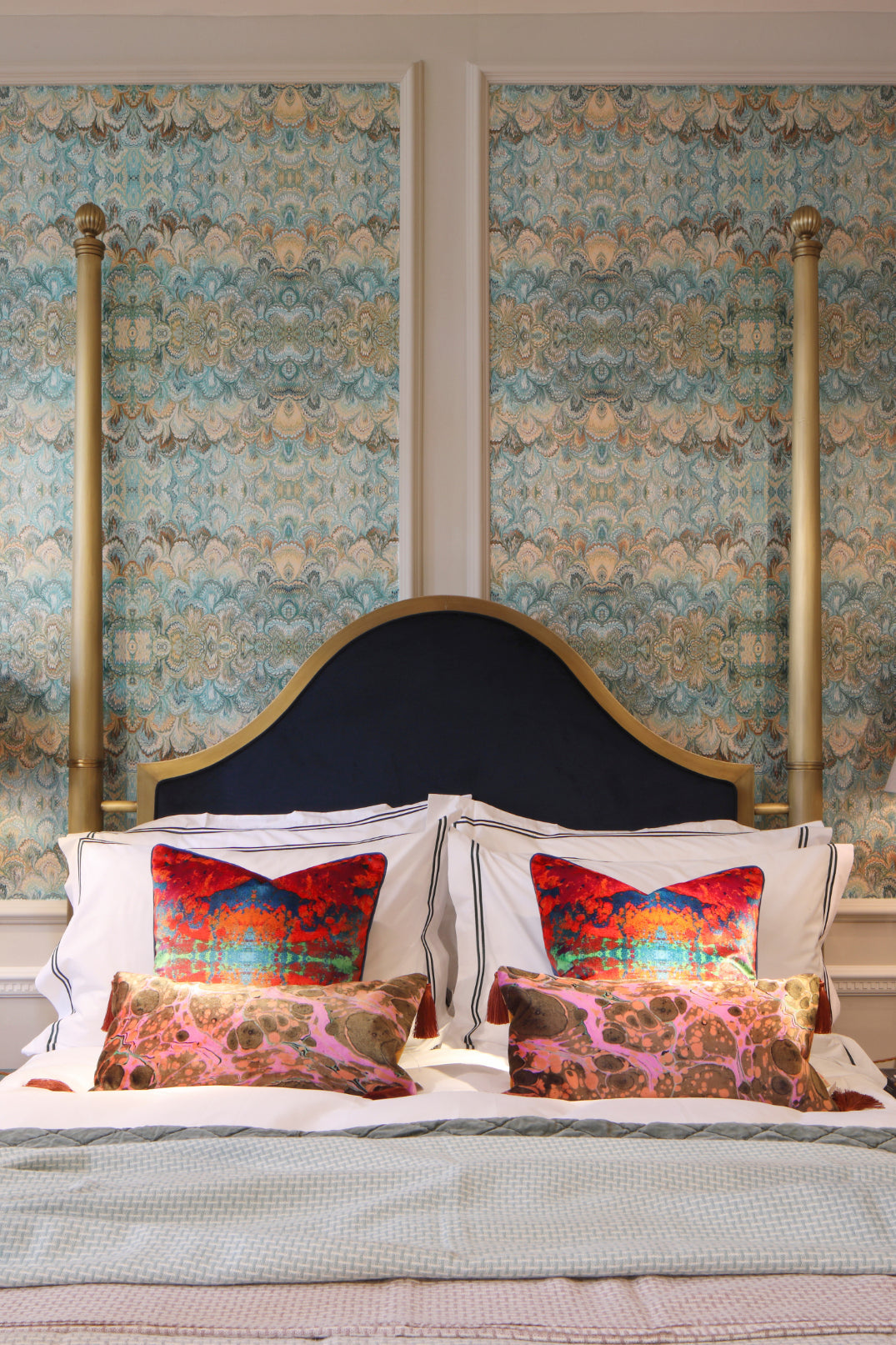 Bedroom Accent Wall Wallpaper Ideas