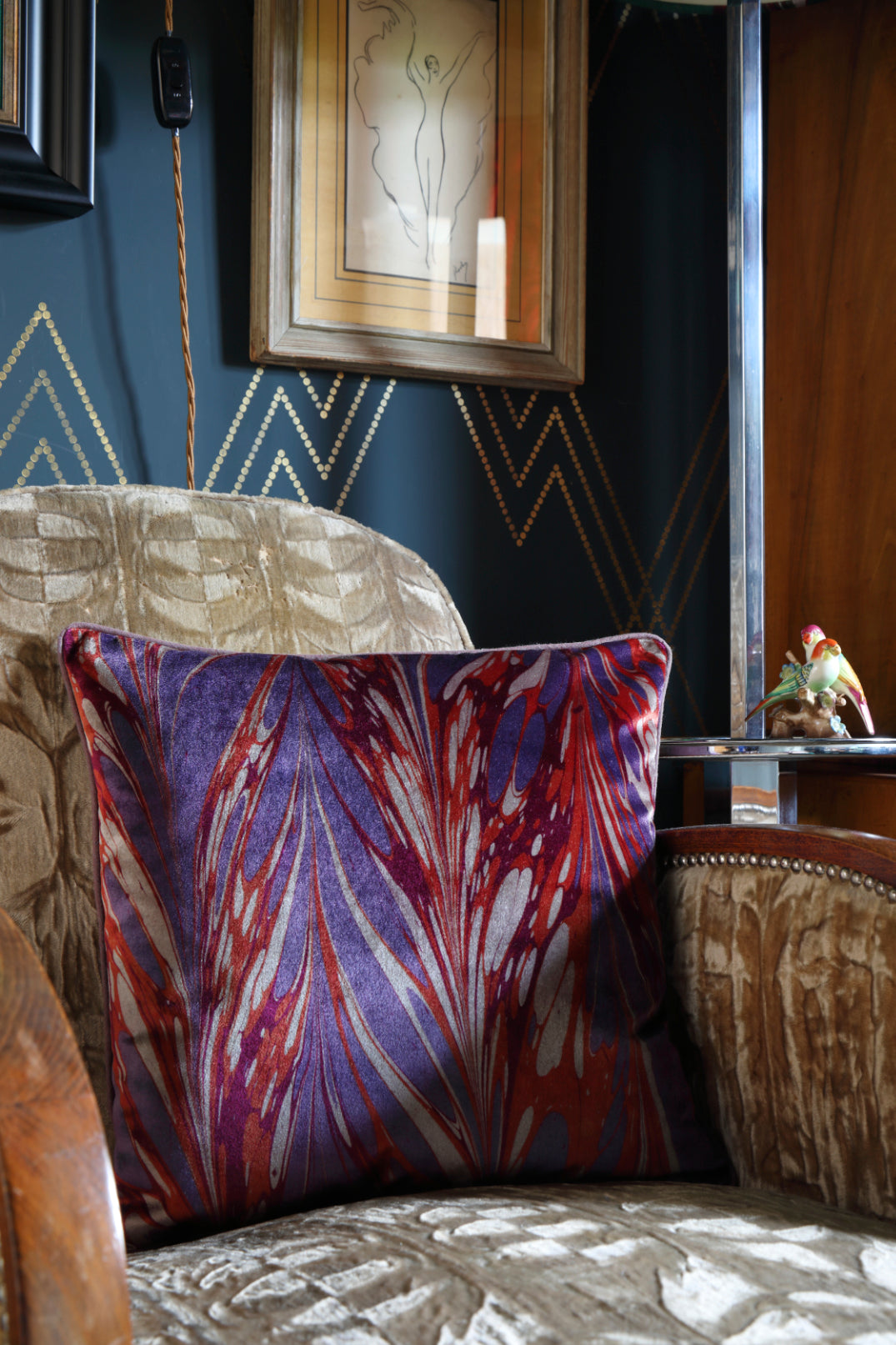 4 Reasons Why Velvet Throw Pillows Are a Must-Have for Your Home Decor