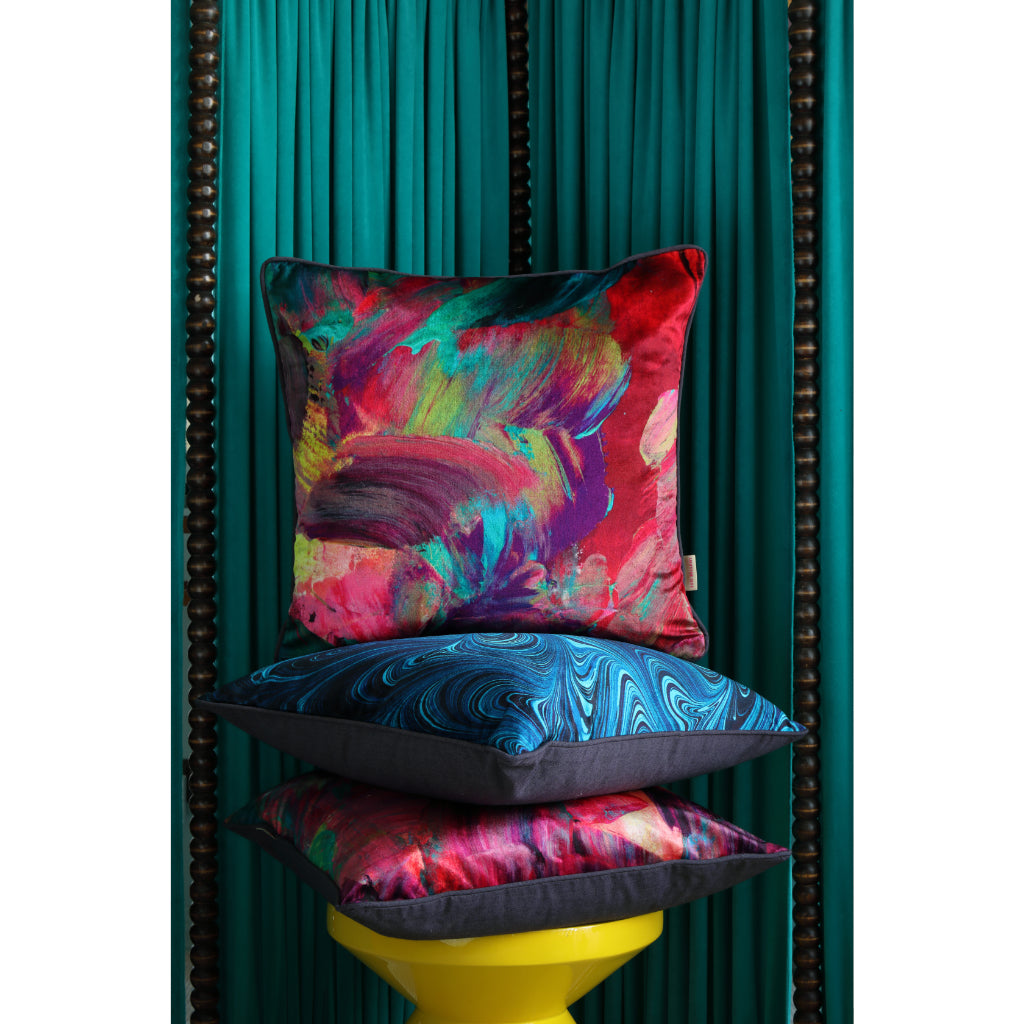 Emerald Streaks Velvet Square Cushion