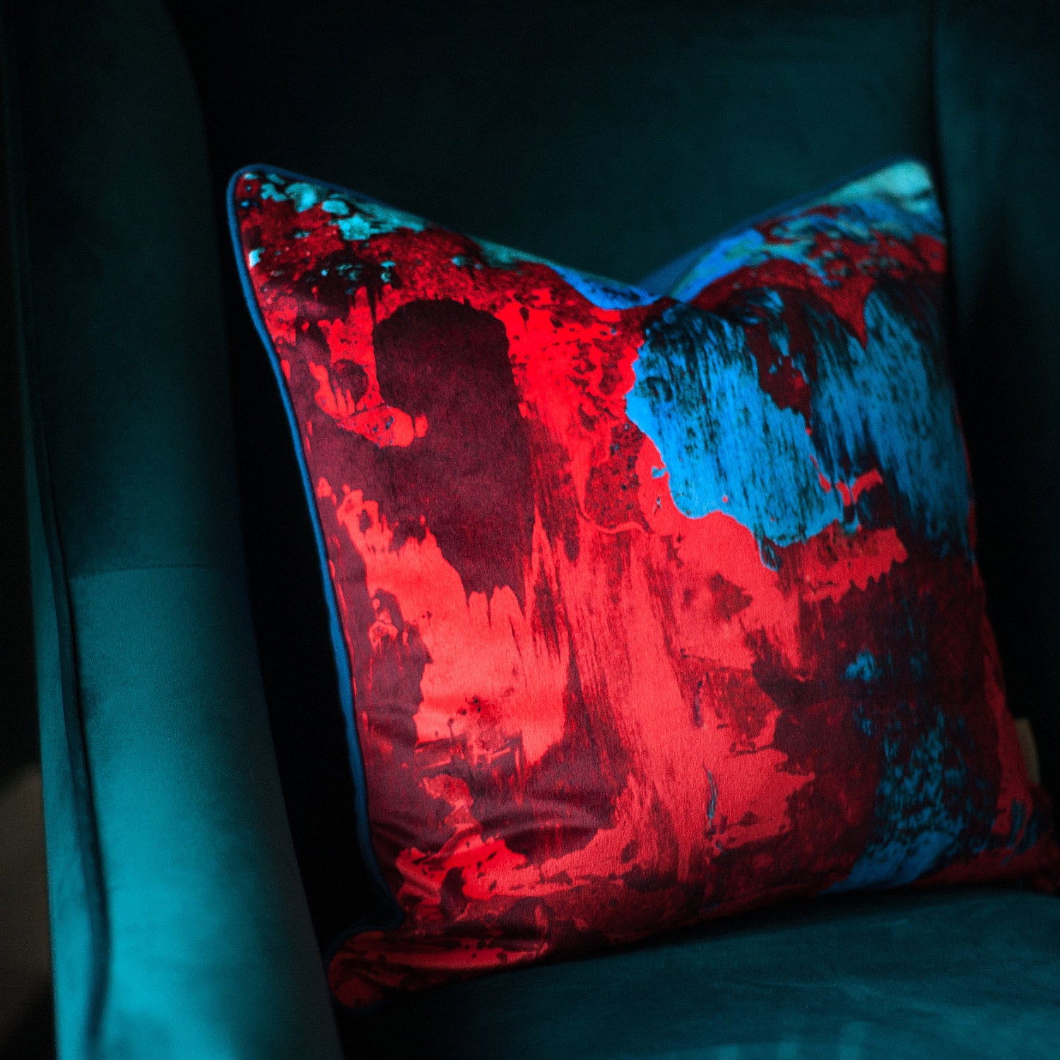 Red/Blue Geode Abstract Velvet Square Cushion